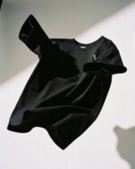 Venisia Essential Tee - Image 5