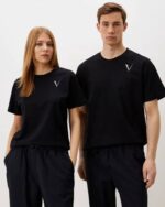 Venisia Essential Tee - Image 2